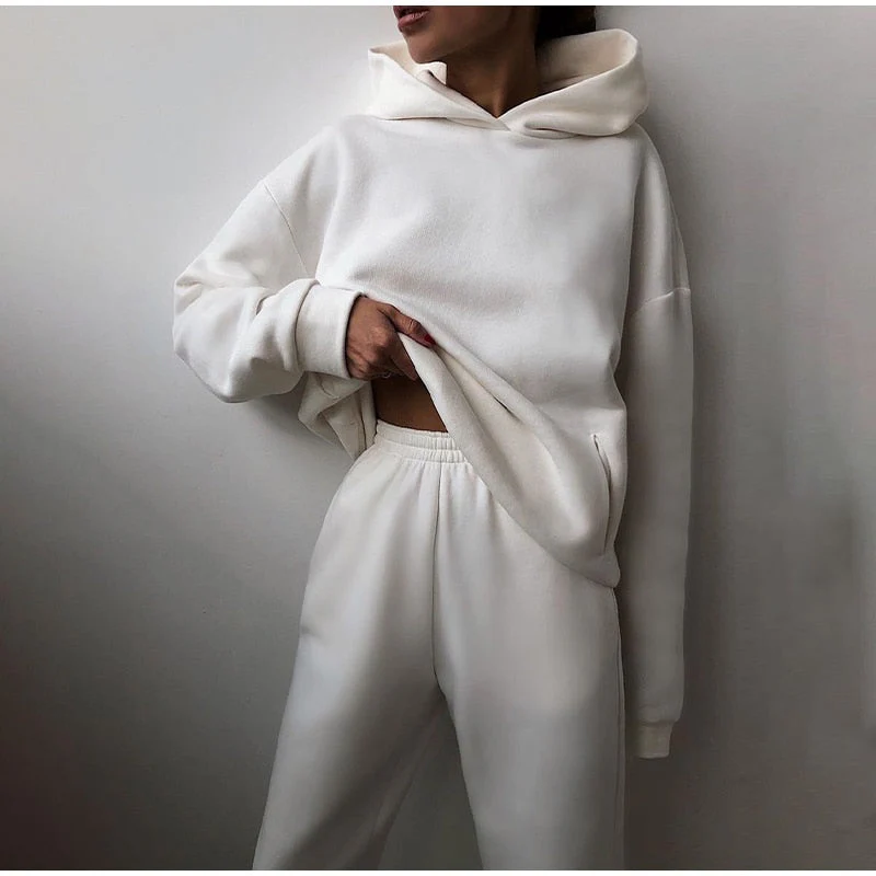 Delaney Ensemble Jogging Oversize Femme – Tenue Décontractée & Confort Moderne avec Haut et Pantalon - Image 10