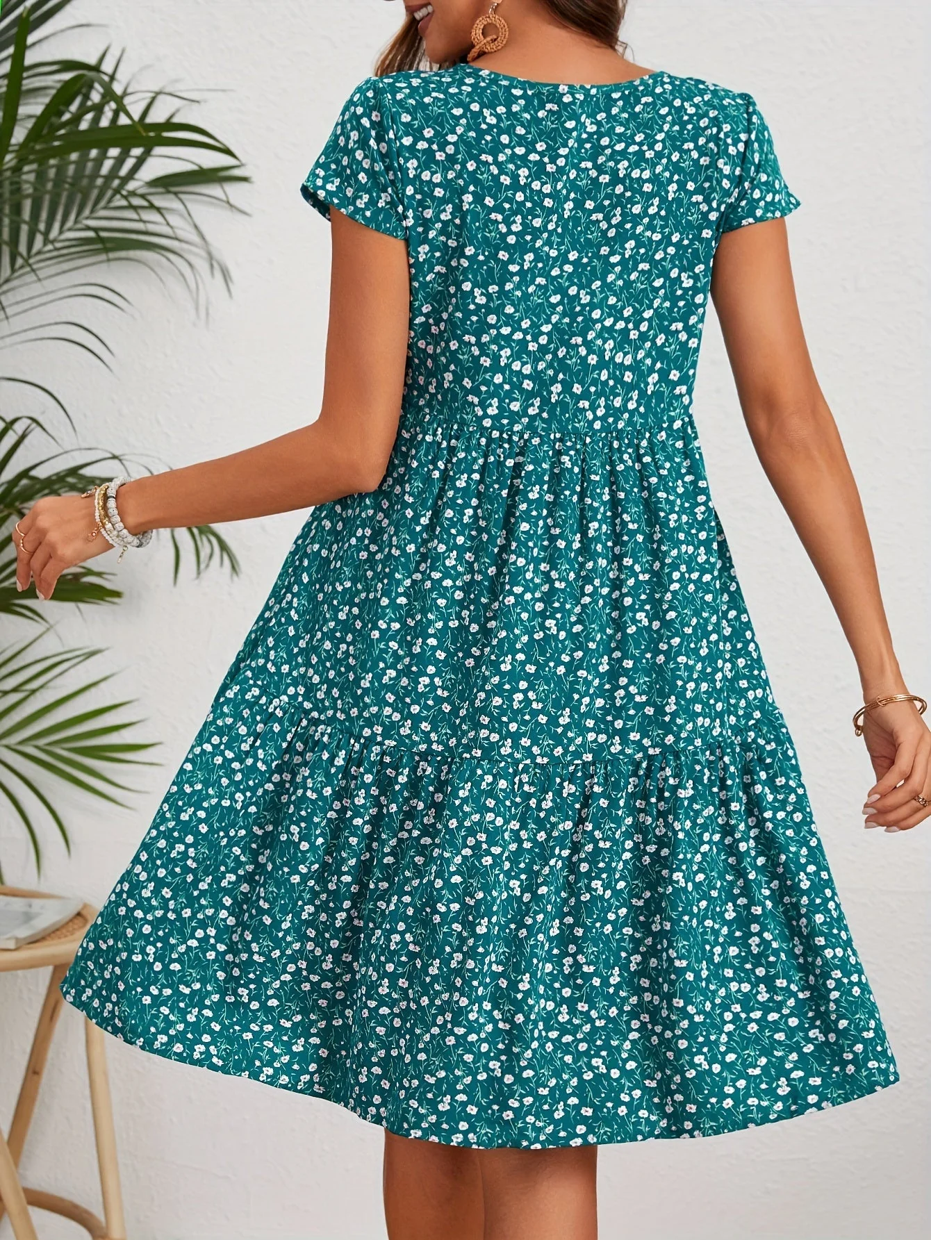 Katie Robe d'Été Femme – Robe Fleurie Légère en Polyester avec Coupe Confortable - Image 5