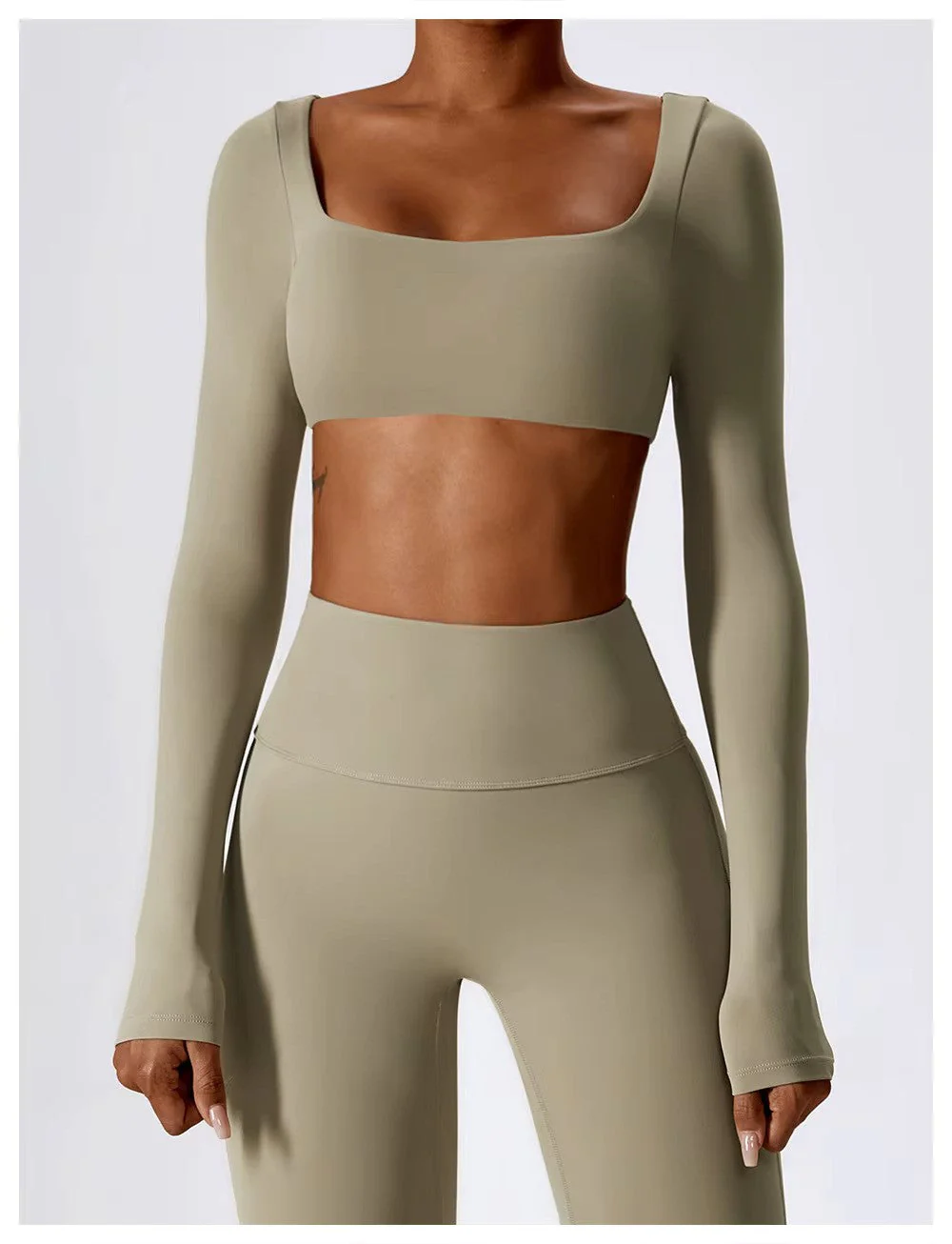 Leila Ensemble de Sport Femme – Tenue Respirante de Yoga & Fitness avec Legging Évasé & Haut Ajusté - Image 15