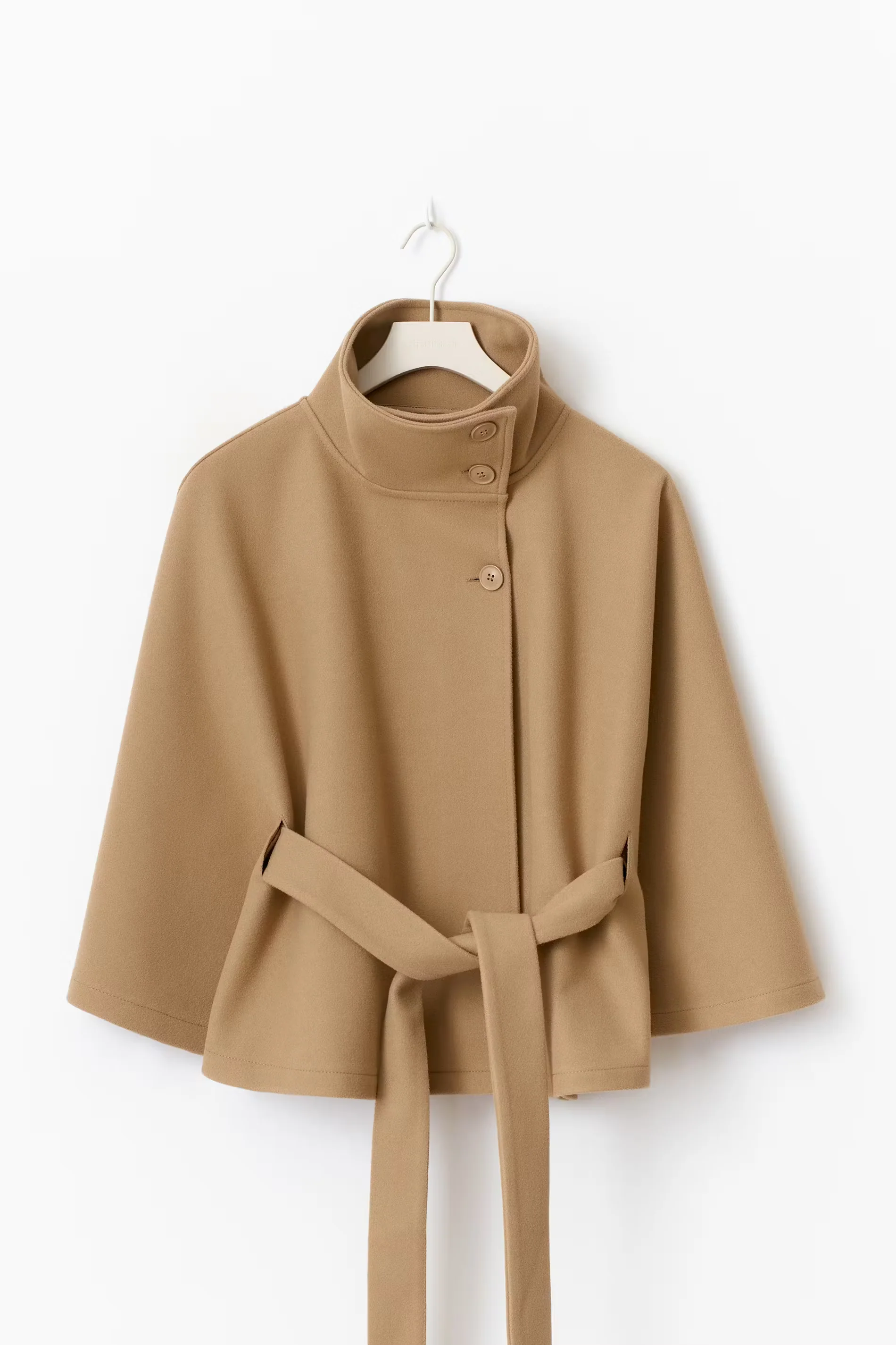 Lilia Milano Veste Femme à Manches Chauve-Souris – Manteau Épais en Polyester Chaud au Design Moderne Élégant - Image 7
