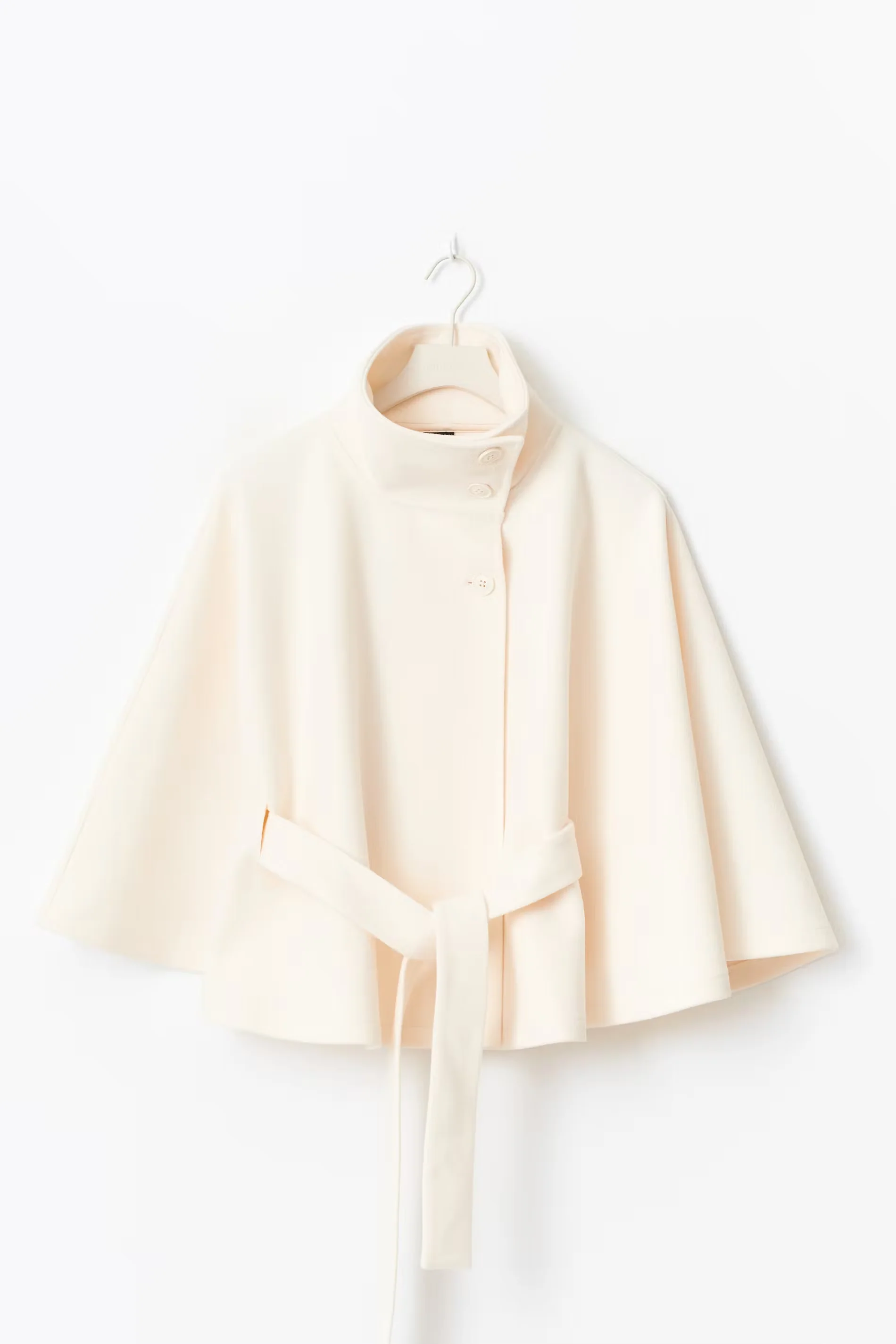Lilia Milano Veste Femme à Manches Chauve-Souris – Manteau Épais en Polyester Chaud au Design Moderne Élégant - Image 8