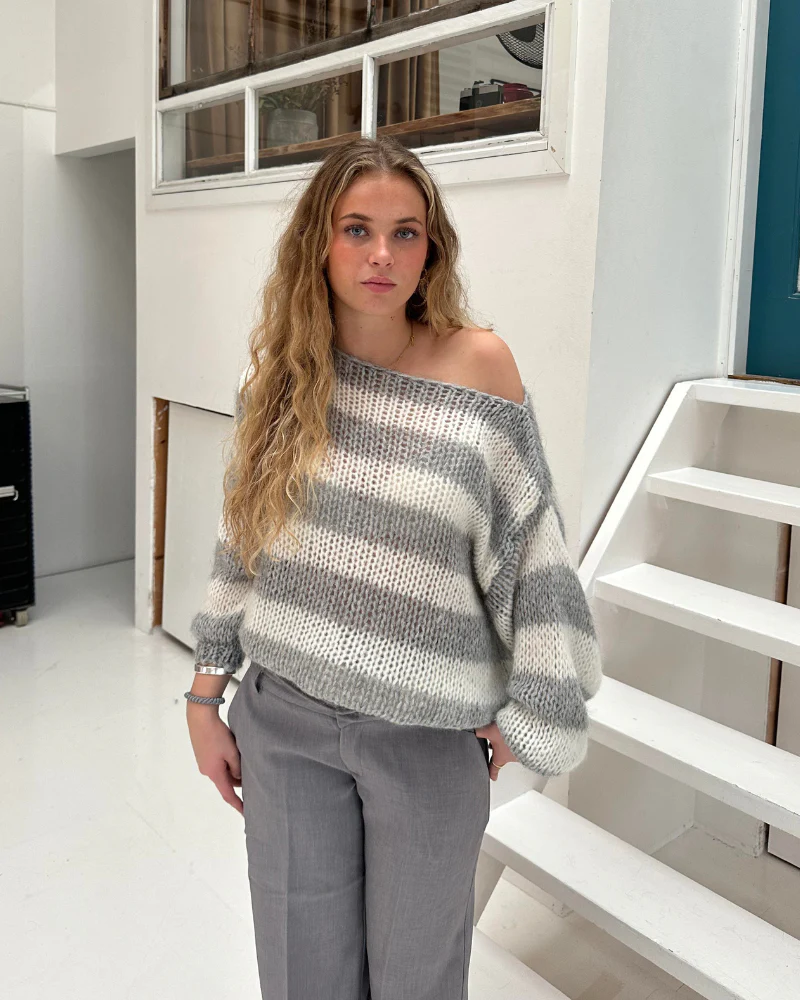 Louisa Pull Femme en Tricot – Pull Oversize Rayé en Matière Douce au Design Tendance - Image 11