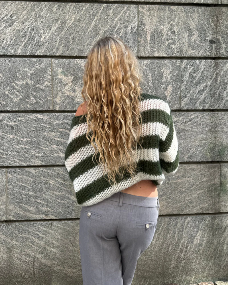 Louisa Pull Femme en Tricot – Pull Oversize Rayé en Matière Douce au Design Tendance - Image 3