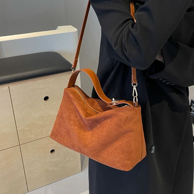 Maëlle Sac à Épaule Femme – Sac Suède Élégant avec Anse Similicuir & Grand Compartiment - Image 3