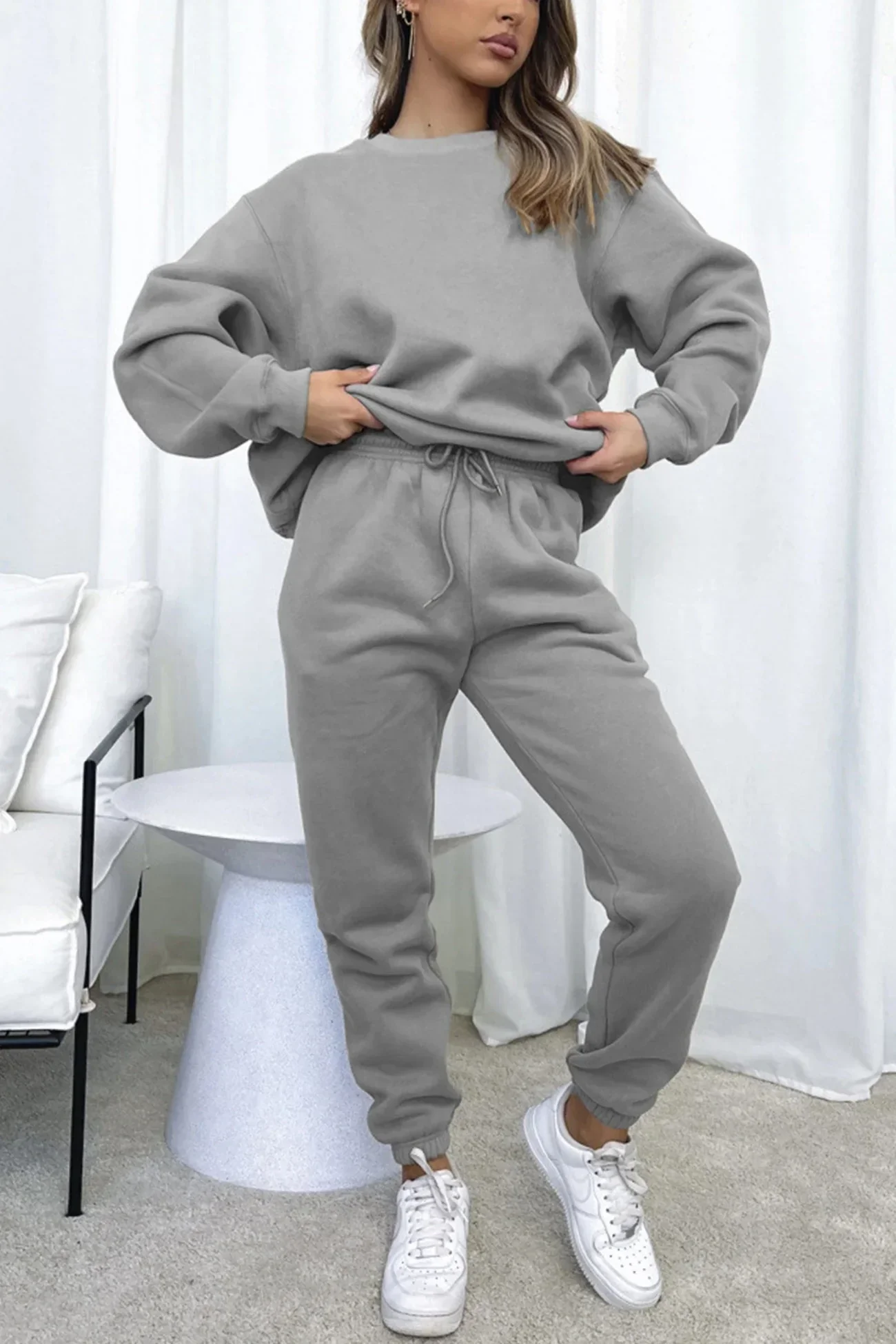 Ruby Ensemble Femme – Décontracté 2 Pièces avec Sweat-Shirt Ample & Jogging à Cordon - Image 3